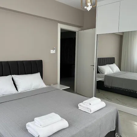 Apartman New Sea View Flat In Long