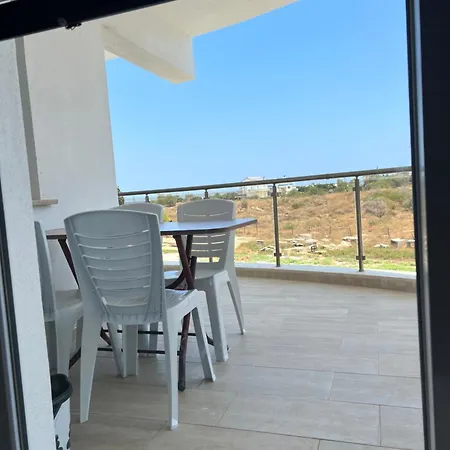 New Sea View Flat In Long *